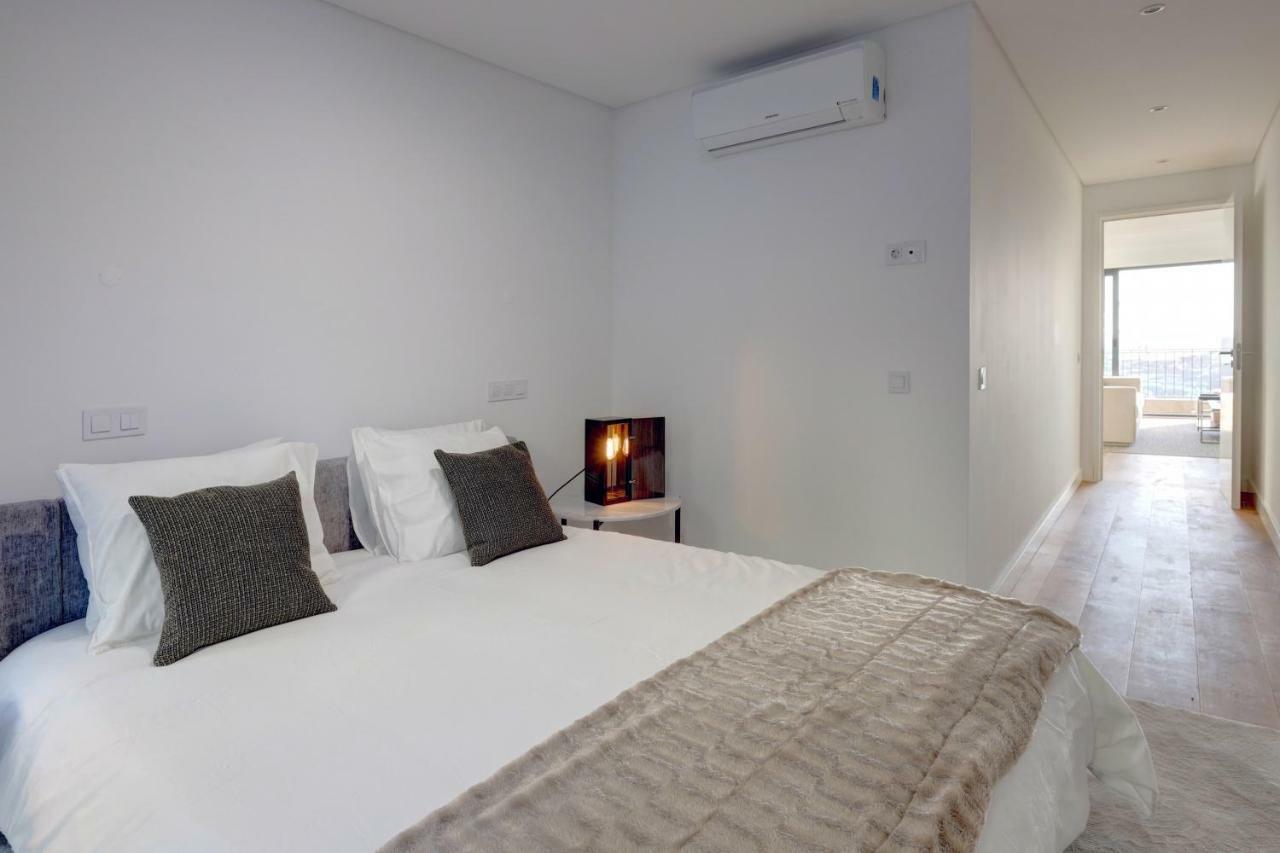 Luxury Graca Apartment The Most Amazing View Of Лиссабон Экстерьер фото
